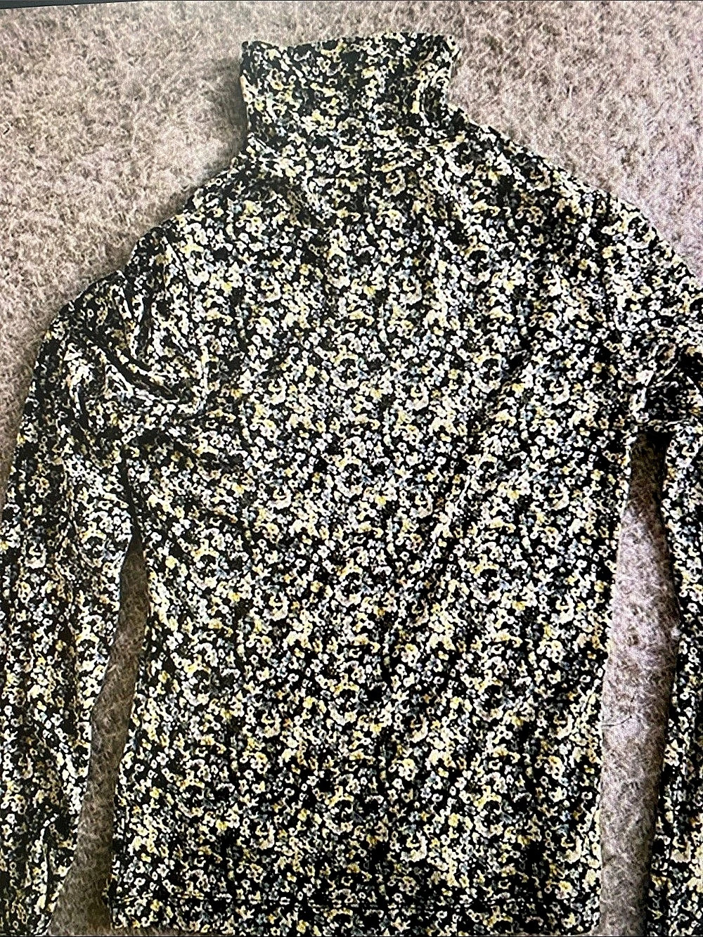 H&M Floral Turtleneck Top in Black & Yellow Size